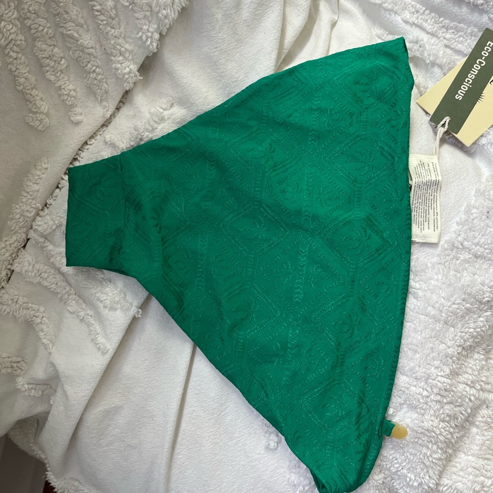 Malai Women's Eco-Conscious Green Bikini - Picture 2 of 3